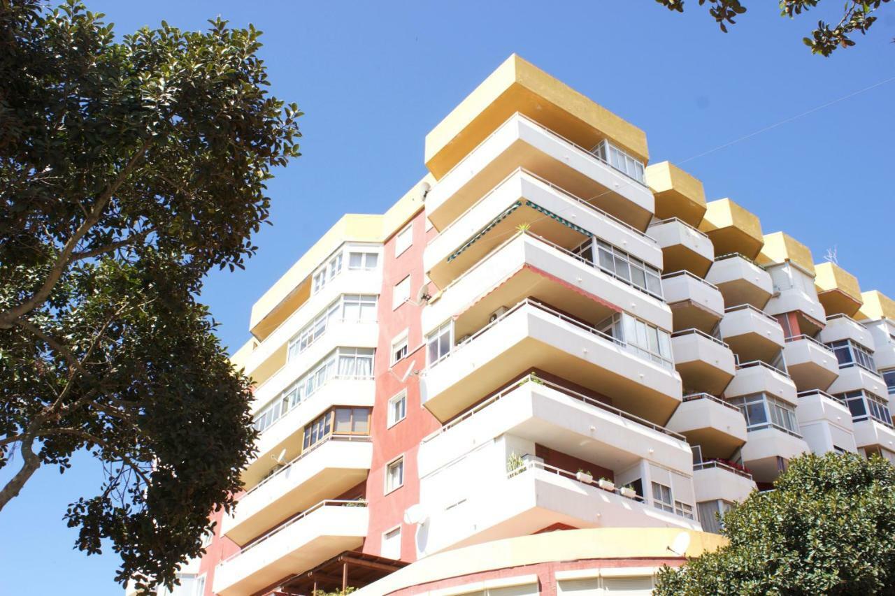 R&E Apartments Торремолинос Экстерьер фото